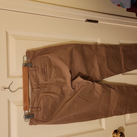J. Crew women's size 6 khaki pants.  Excellent condition. - Picture 2 of 2
